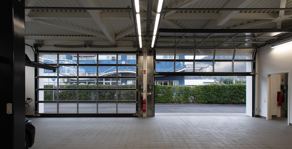 Porte garage sezionali per uso industriale –  Emilfrey 17